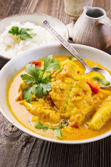 Aksamitne curry rybne z serkiem kremowym LIFESTYLE, Żywienie - Aksamitne curry rybne z serkiem kremowym