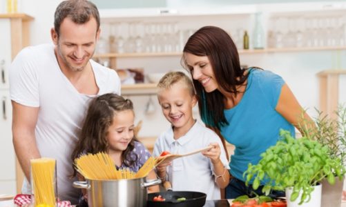 Prawidłowe nawyki żywieniowe pomogą wytrwać w noworocznym postanowieniu