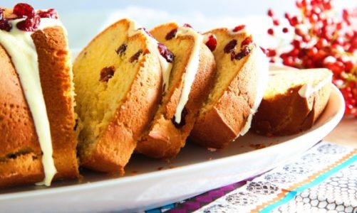 Dlaczego ciasto rośnie? Trzy spulchniacze wypieków