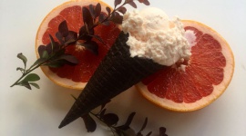 DAJ SIĘ SKUSIĆ NA LODY! LIFESTYLE, Żywienie - Z płatkami jadalnego złota, podawane niczym dzieło sztuki.