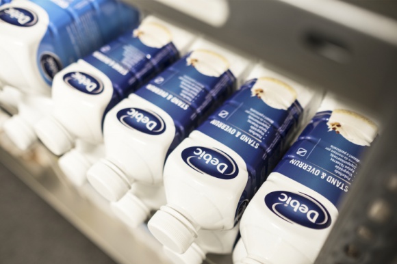 Co wpływa na jakość produktów nabiałowych? LIFESTYLE, Żywienie - Wysokojakościowe produkty nabiałowe są zasługą pracy wielu sektorów. Cały proces rozpoczyna się od prawidłowego przygotowania farmy oraz hodowli zwierząt, a kończy dopiero na dystrybucji i sprzedaży gotowego wyrobu.