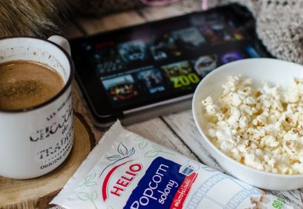 Seans filmowy z popcornem HELIO w roli głównej