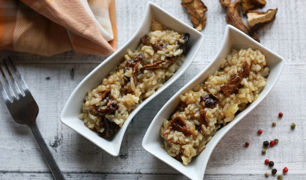 Kuchnia blisko natury – Przepis na aromatyczne risotto z borowikami i parmezanem
