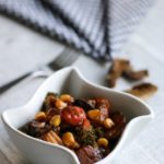 Przepis na duszone warzywa z tofu i grzybami – aromatyczne danie na każdą okazję