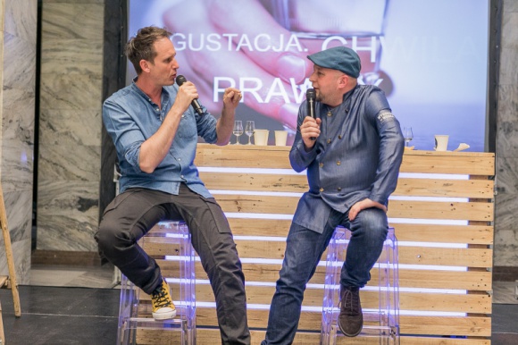 Moc spotkań przy wspólnym stole! LIFESTYLE, Żywienie - 25 kwietnia br., w ramach ogólnopolskiego cyklu wydarzeń edukacyjnych Moc spotkań, w Zaklętych Rewirach we Wrocławiu, odbędzie się tradycyjna biesiada w nowoczesnym wydaniu.