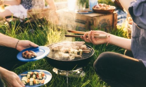 Grillowe menu – czym zaskoczyć gości?