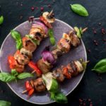 Grillowe menu – przepis na Kolorowe szaszłyki z karczku marki Berger