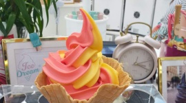 Wegańskie smaki w lodziarni Ice Dream LIFESTYLE, Żywienie - Orzeźwiający arbuz i dojrzałe mango – to nowe propozycje smakowe, które warszawska gelateria Ice Dream wprowadza na lato. Ice Dream to pierwsza w stolicy lodziarnia działająca na zasadzie „self service gelateria”.