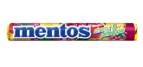 Zaskakujące połączenie smaków w nowych cukierkach Mentos LIFESTYLE, Żywienie - Kultowa marka Mentos wprowadziła nową edycję limitowaną cukierków do żucia, dostępną wyłącznie na polskim rynku. Cherry & Pineapple to propozycja łącząca w sobie smak orzeźwiającego ananasa i soczystej wiśni.