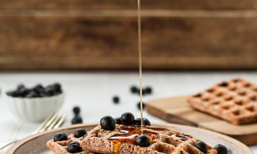 Jesienne gofry orkiszowo – dyniowe z gruszką. Naturalnie dobre dla dużych i małych łasuchów