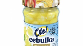 Cebulka marynowana złota OLE! – złoto nie tylko dla zuchwałych LIFESTYLE, Żywienie - W kuchni wszystko zaczyna się od... pomysłu, a gdyby tak zacząć od cebuli? Biała, złota, szalotka czy czerwona – każda ma nieco inny smak, zapach i przeznaczenie. Poznaj produkt marki OLE! – Cebulkę marynowaną złotą zarezerwuj dla niej stałe miejsce w swoim menu.