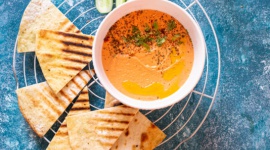 Hummus paprykowy z zielonymi oliwkami OLE! LIFESTYLE, Żywienie - Hummus paprykowy z zielonymi oliwkami OLE!